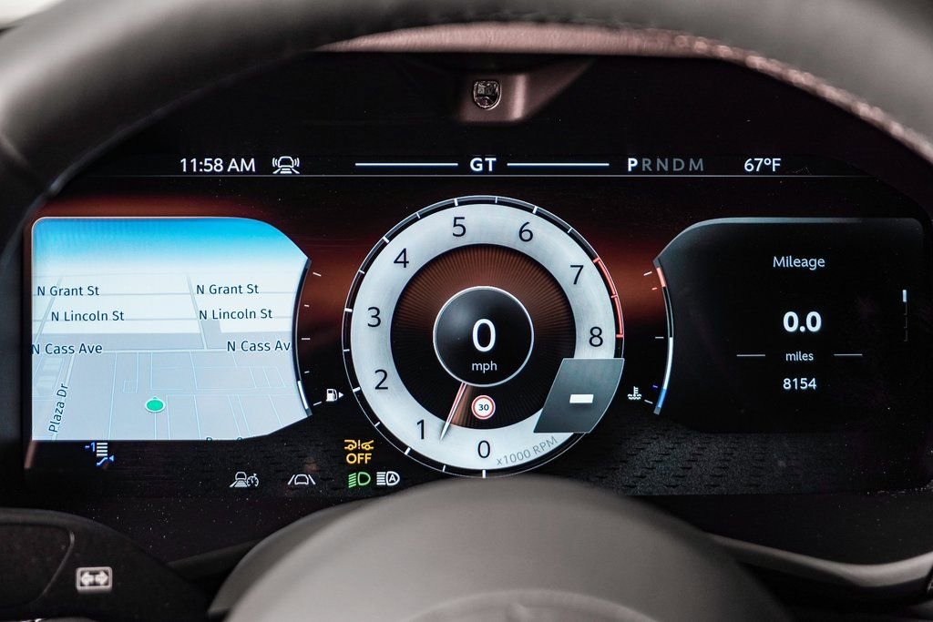 Used 2025 Aston Martin DBX 707 image 26