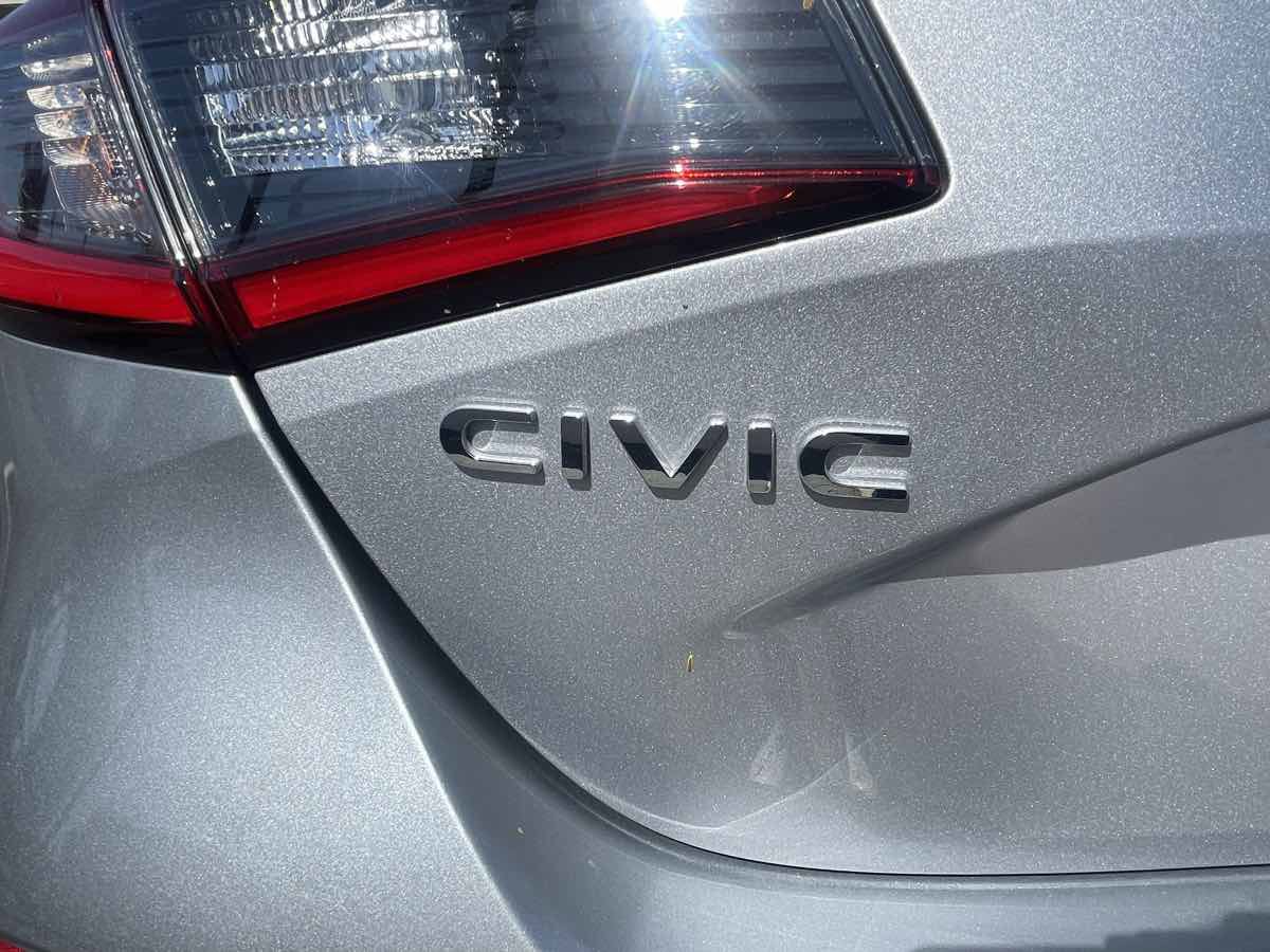 Used 2024 Honda Civic Sport image 17