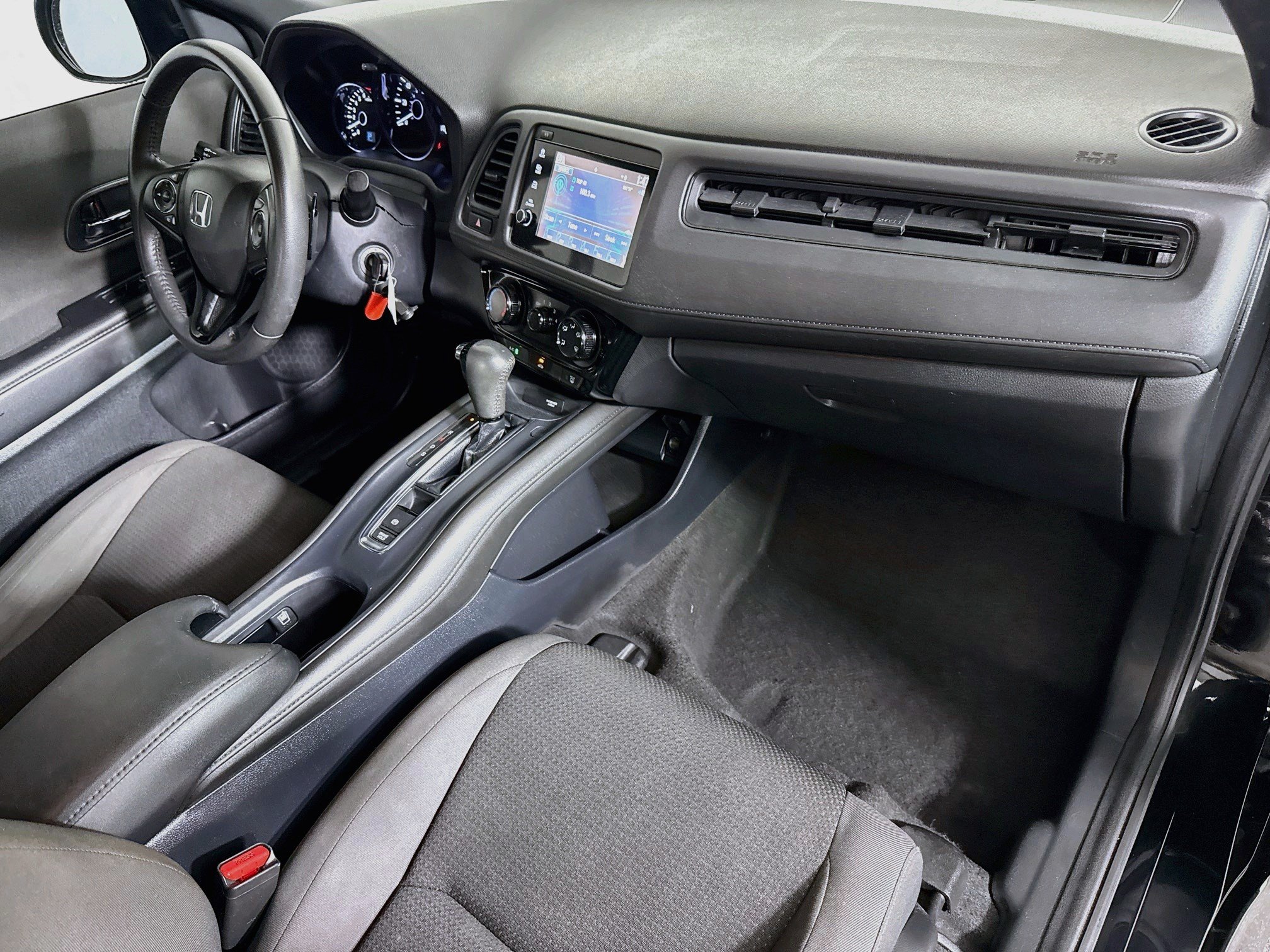 Used 2022 Honda HR-V Sport image 29