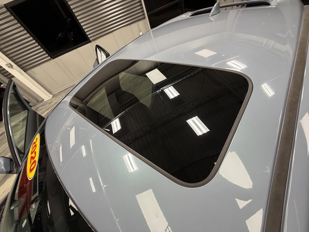 Used 2020 Honda Civic EX image 9