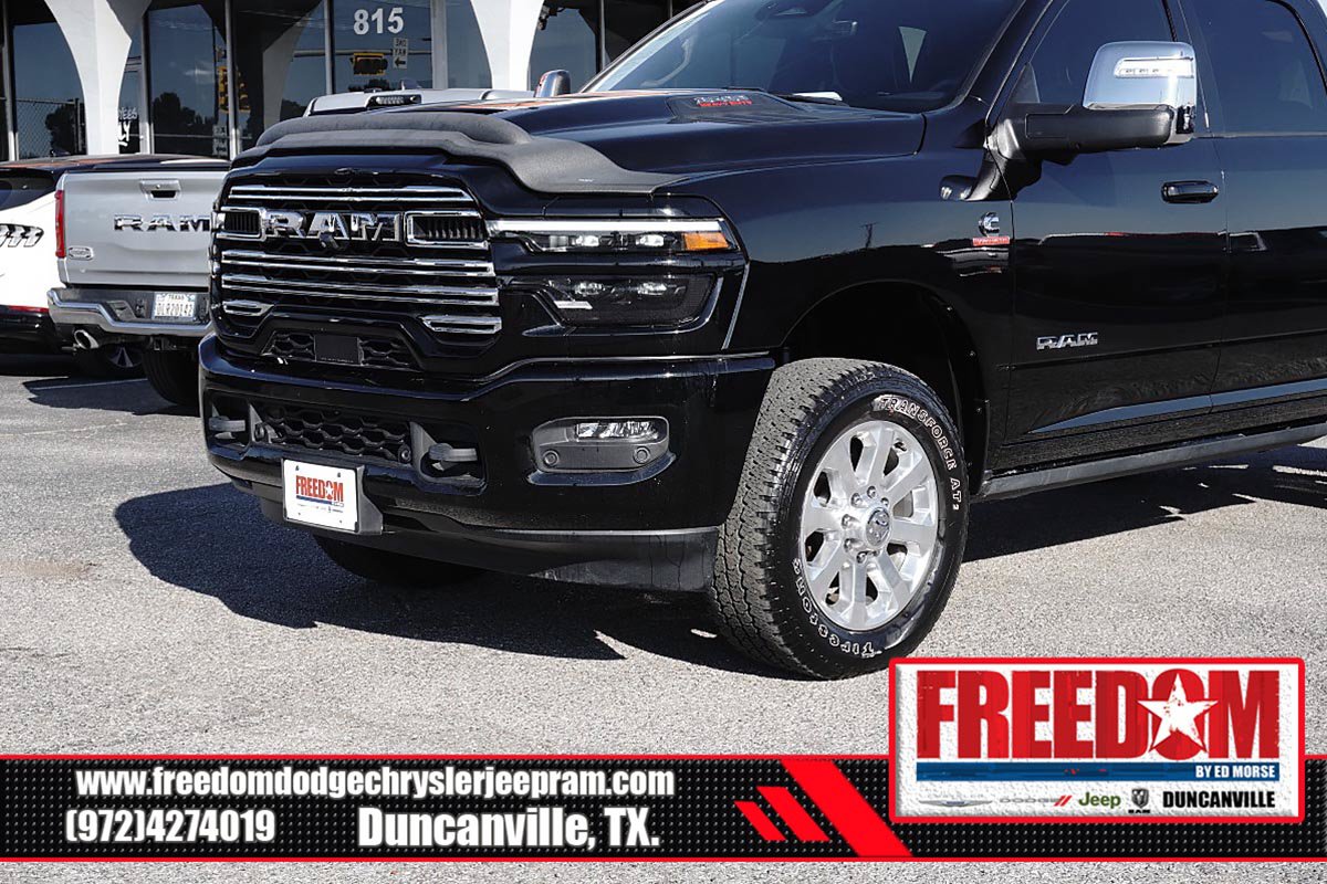 Used 2025 RAM 3500 Laramie AWD/4WD image 43
