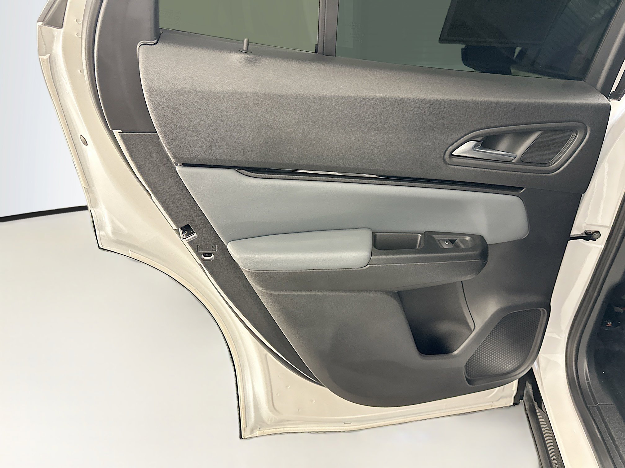 Used 2025 Honda Prologue Touring image 28