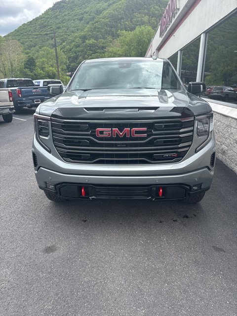 New 2026 GMC Sierra 1500 AT4 w/ Technology Package AWD/4WD image 19