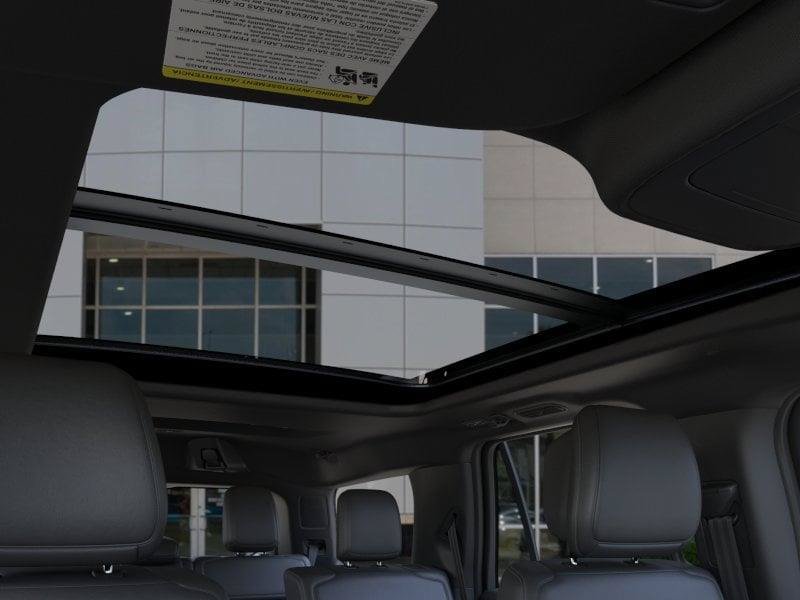 New 2026 Ford Expedition Platinum w/ Stealth Appearance Package AWD/4WD image 52