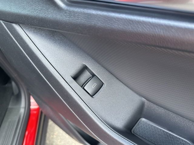 New 2026 Chevrolet Equinox LT w/ Convenience Package II image 24