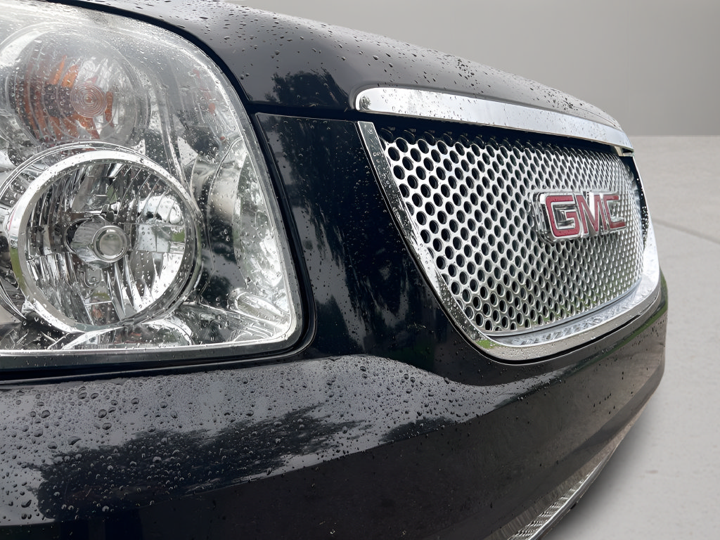 Used 2012 GMC Yukon Denali AWD/4WD image 9