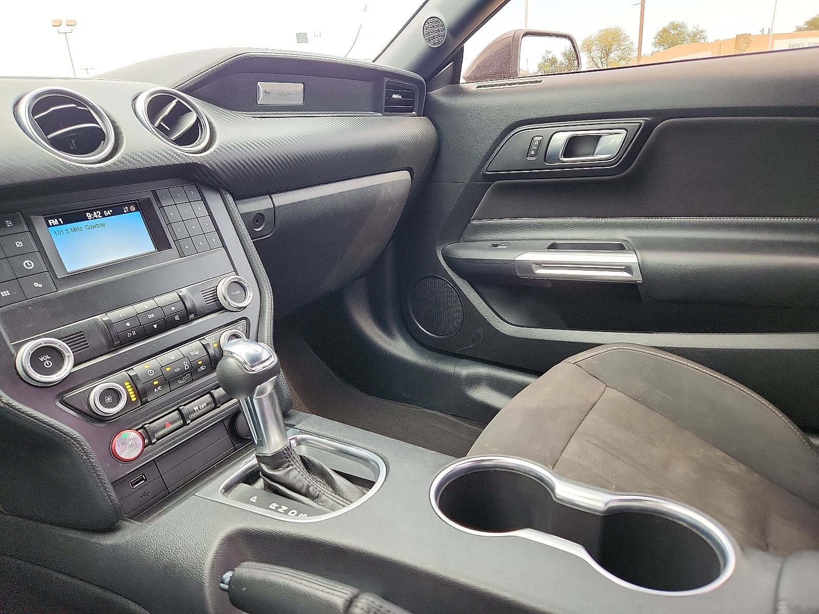 Used 2022 Ford Mustang Coupe RWD image 20