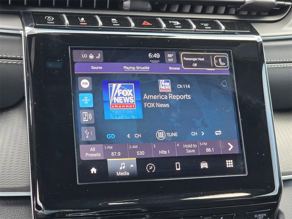 New 2025 Jeep Grand Cherokee L Altitude image 21