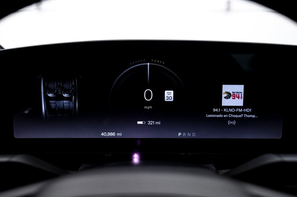 Used 2022 Lucid Air Grand Touring image 26