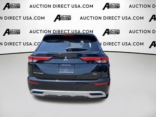 Used 2024 Mitsubishi Outlander SEL FWD image 7
