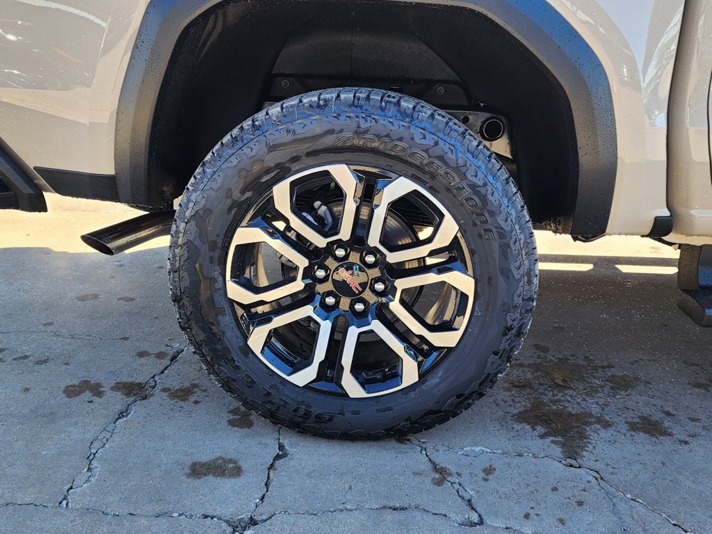 New 2026 GMC Canyon AT4 image 52