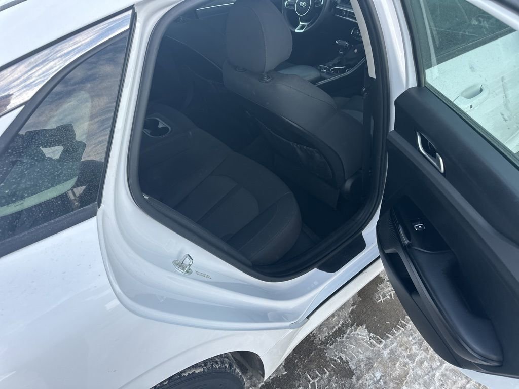 Used 2021 Kia K5 LXS image 14