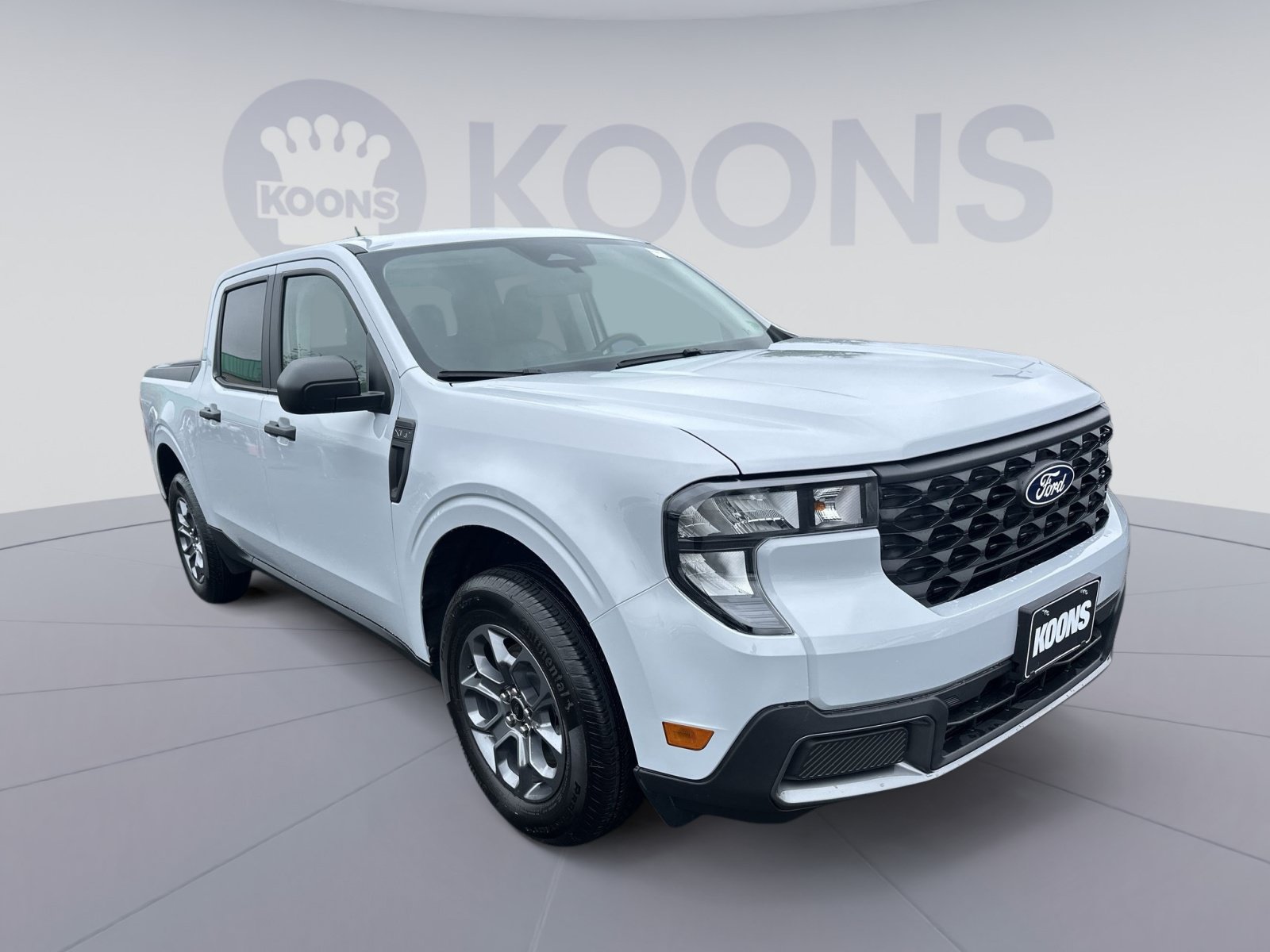 Used 2025 Ford Maverick XLT w/ Equipment Group 302A AWD/4WD image 18