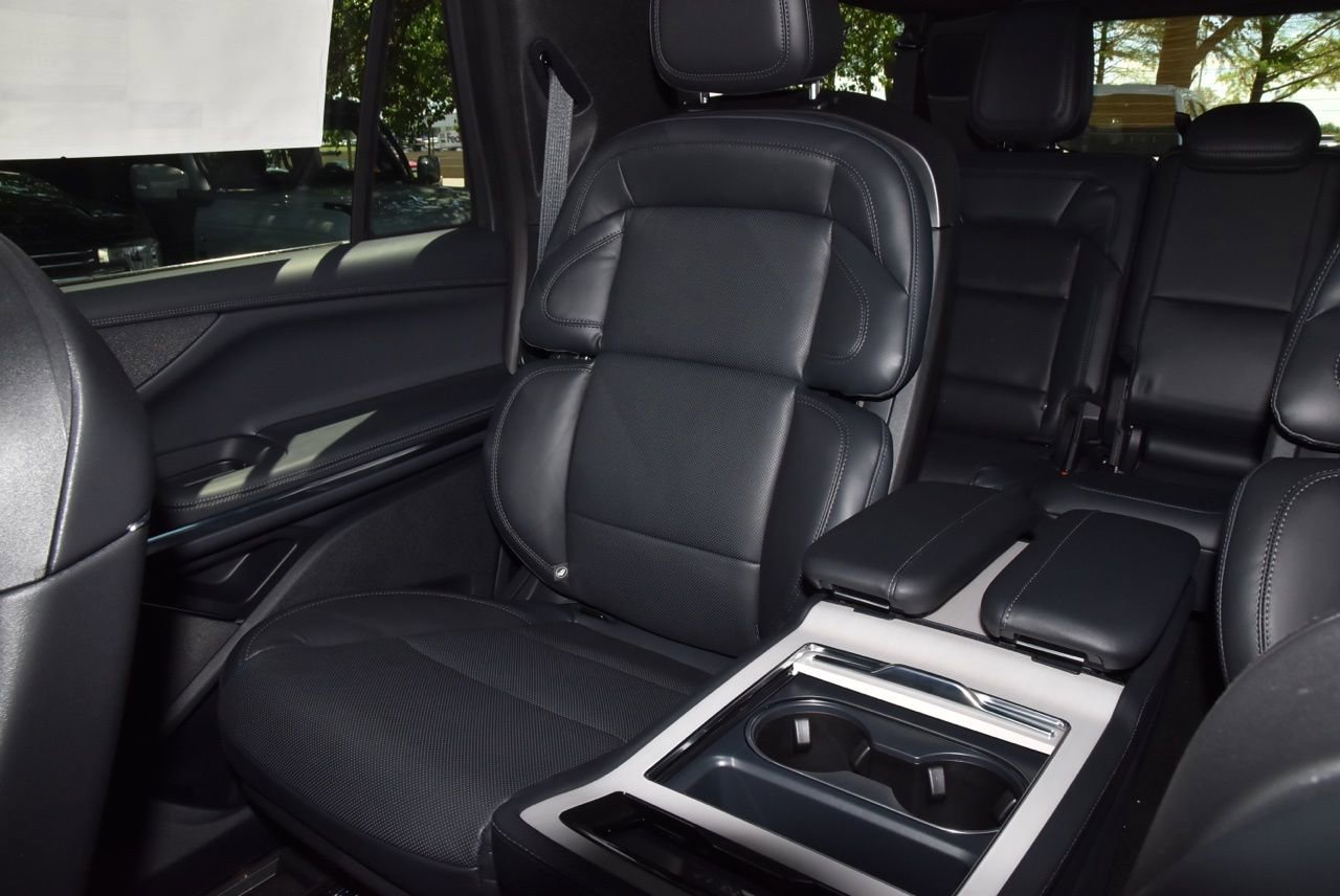 New 2026 Lincoln Navigator L Reserve w/ Jet Appearance Package AWD/4WD image 51
