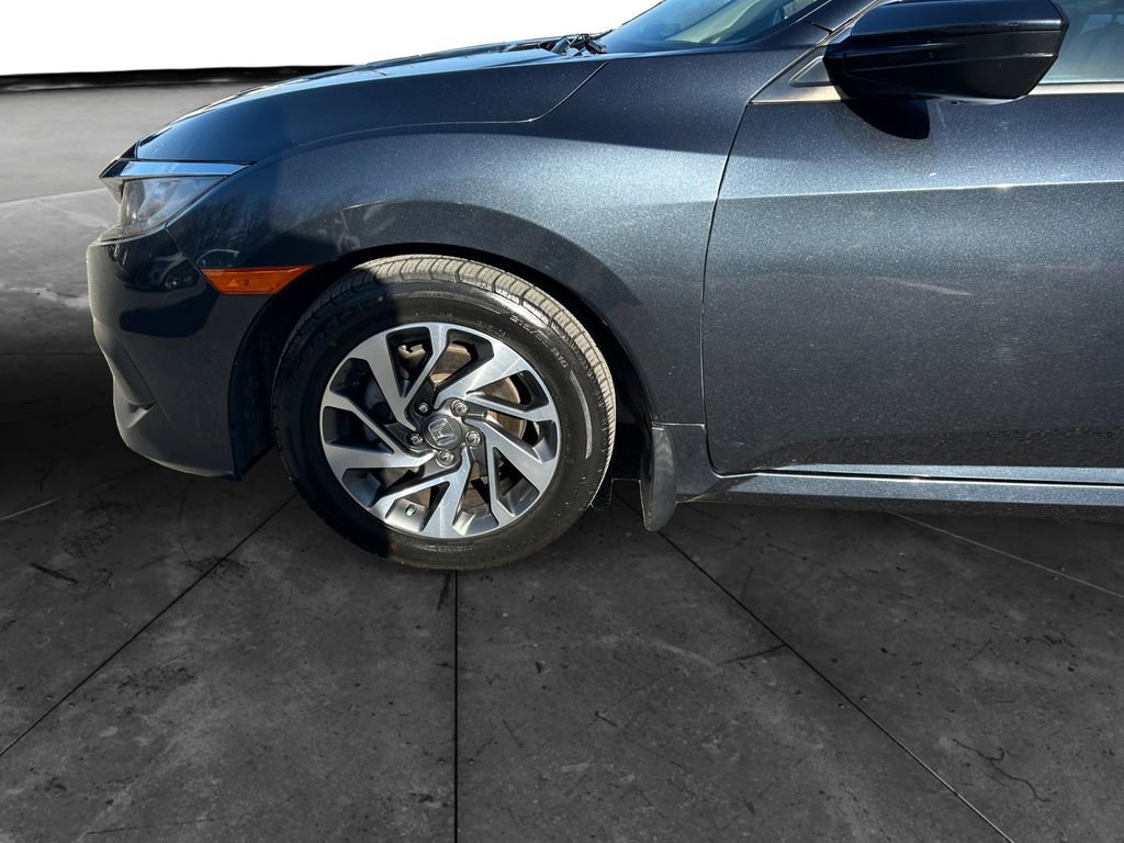 Used 2018 Honda Civic EX image 14