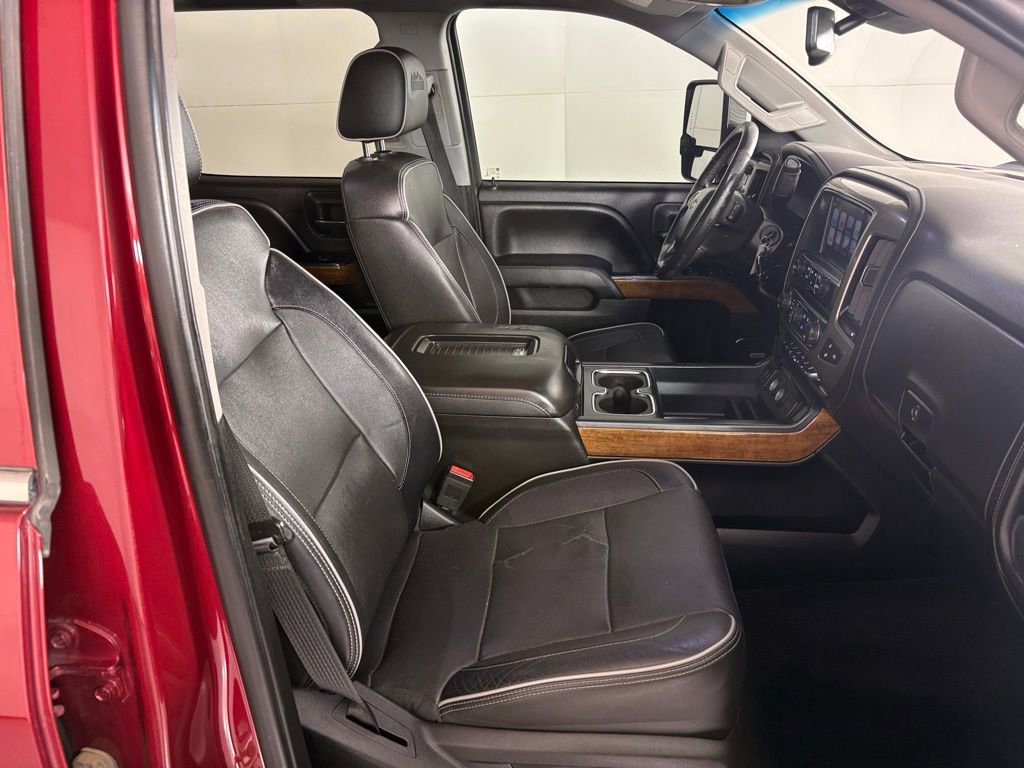 Used 2018 Chevrolet Silverado 2500 High Country w/ Duramax Plus Package image 45