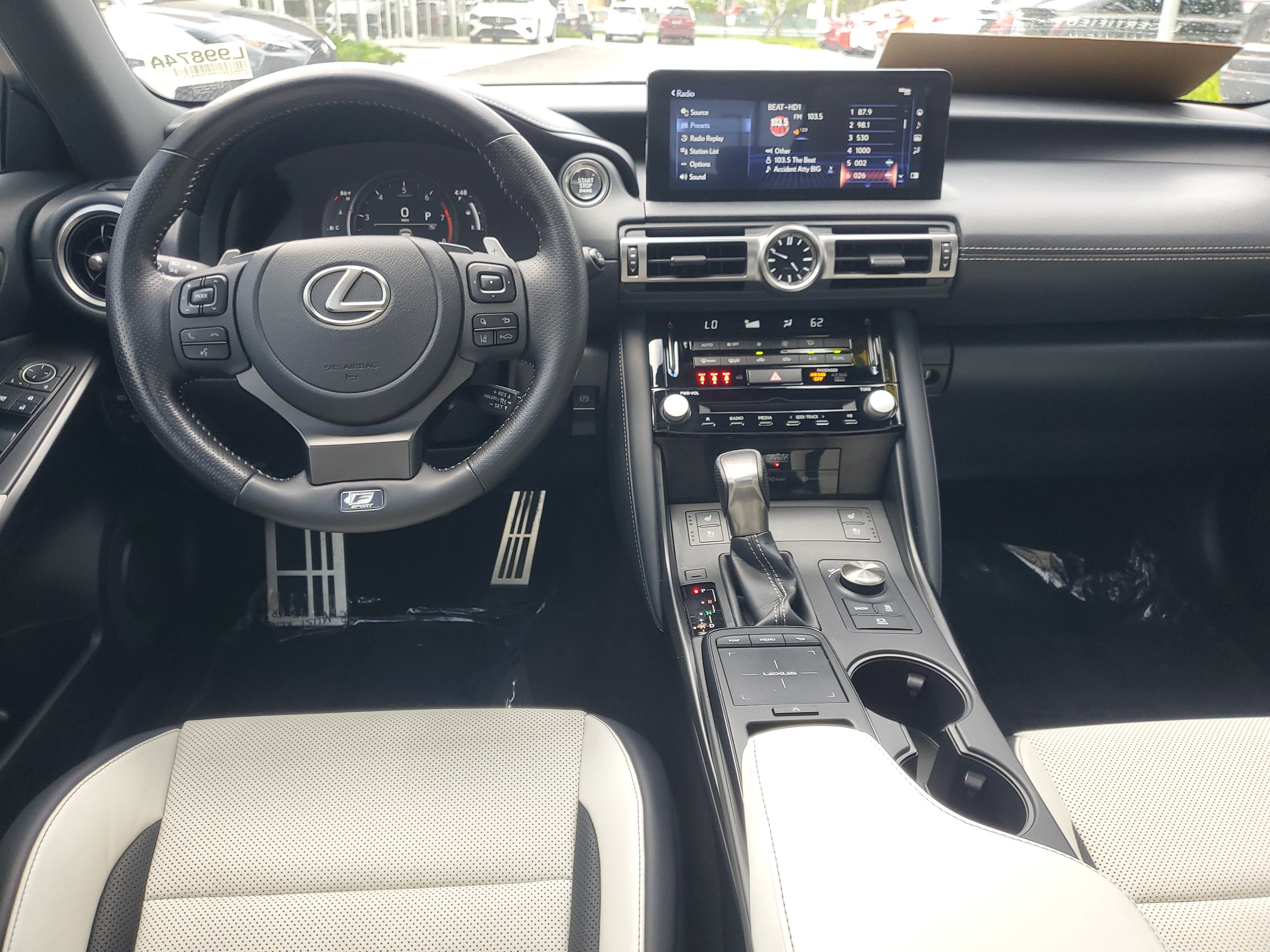 Certified 2022 Lexus IS 350 F Sport image 11