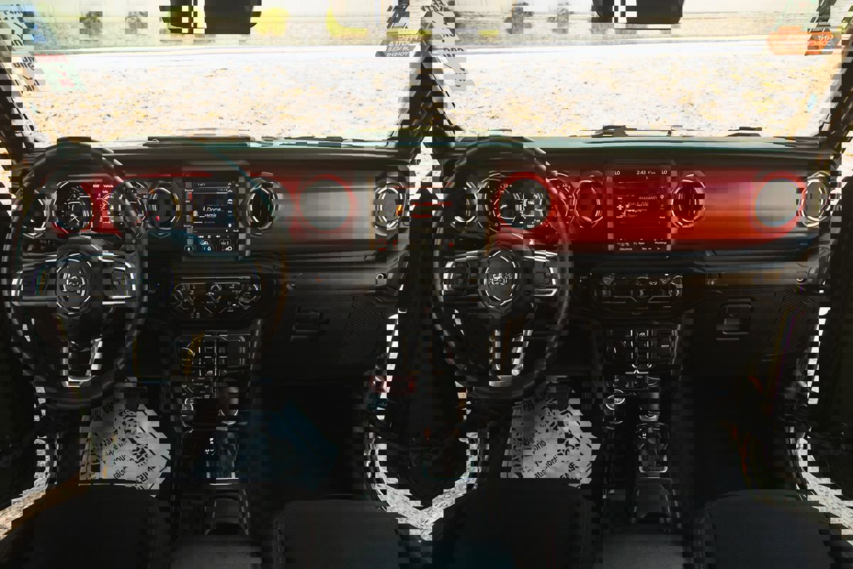 Used 2023 Jeep Gladiator Rubicon image 25