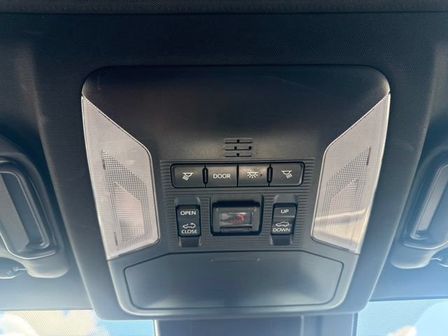 Used 2020 Toyota RAV4 XSE w/ XSE Grade Weather Package AWD/4WD image 34