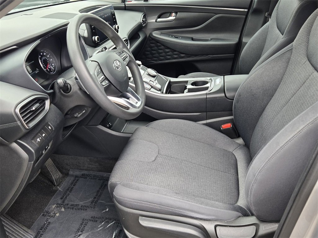 Certified 2023 Hyundai Santa Fe SE image 10