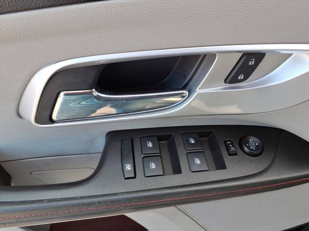 Used 2015 Chevrolet Equinox LT FWD image 19