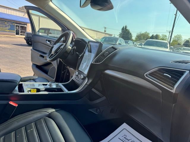 Used 2024 Ford Edge SEL w/ Convenience Package image 36