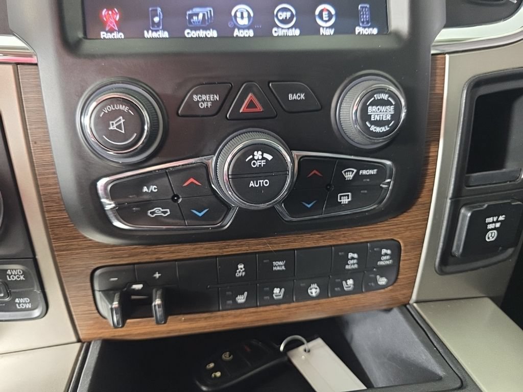 Used 2017 RAM 1500 Laramie w/ Convenience Group AWD/4WD image 20