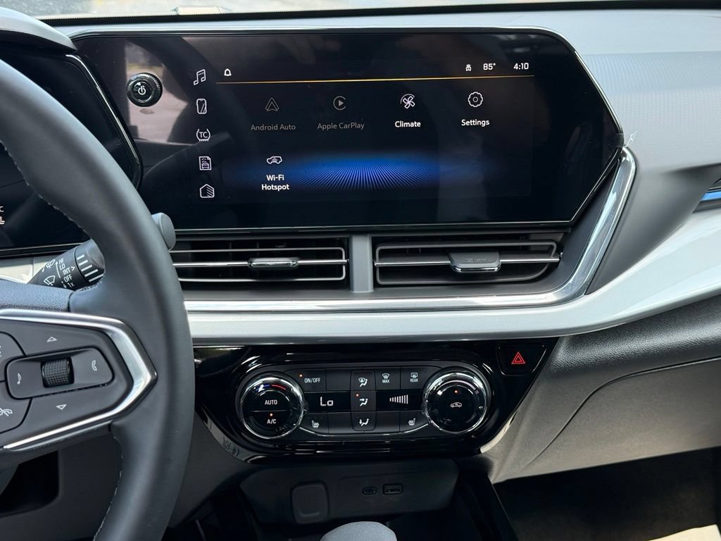 New 2026 Chevrolet Trax LT w/ LT Convenience Package FWD image 13