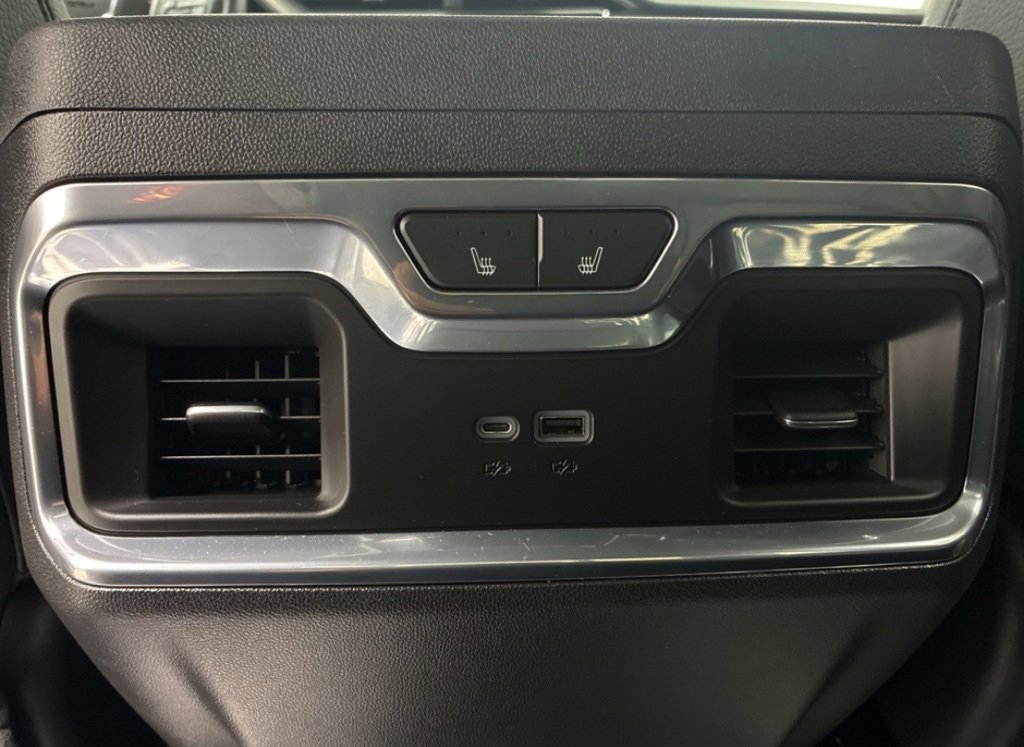 Used 2022 GMC Sierra 1500 Denali image 47