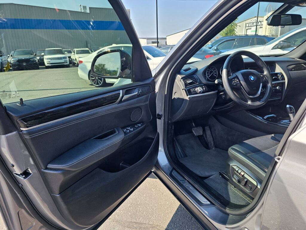 Used 2017 BMW X3 xDrive28i image 21