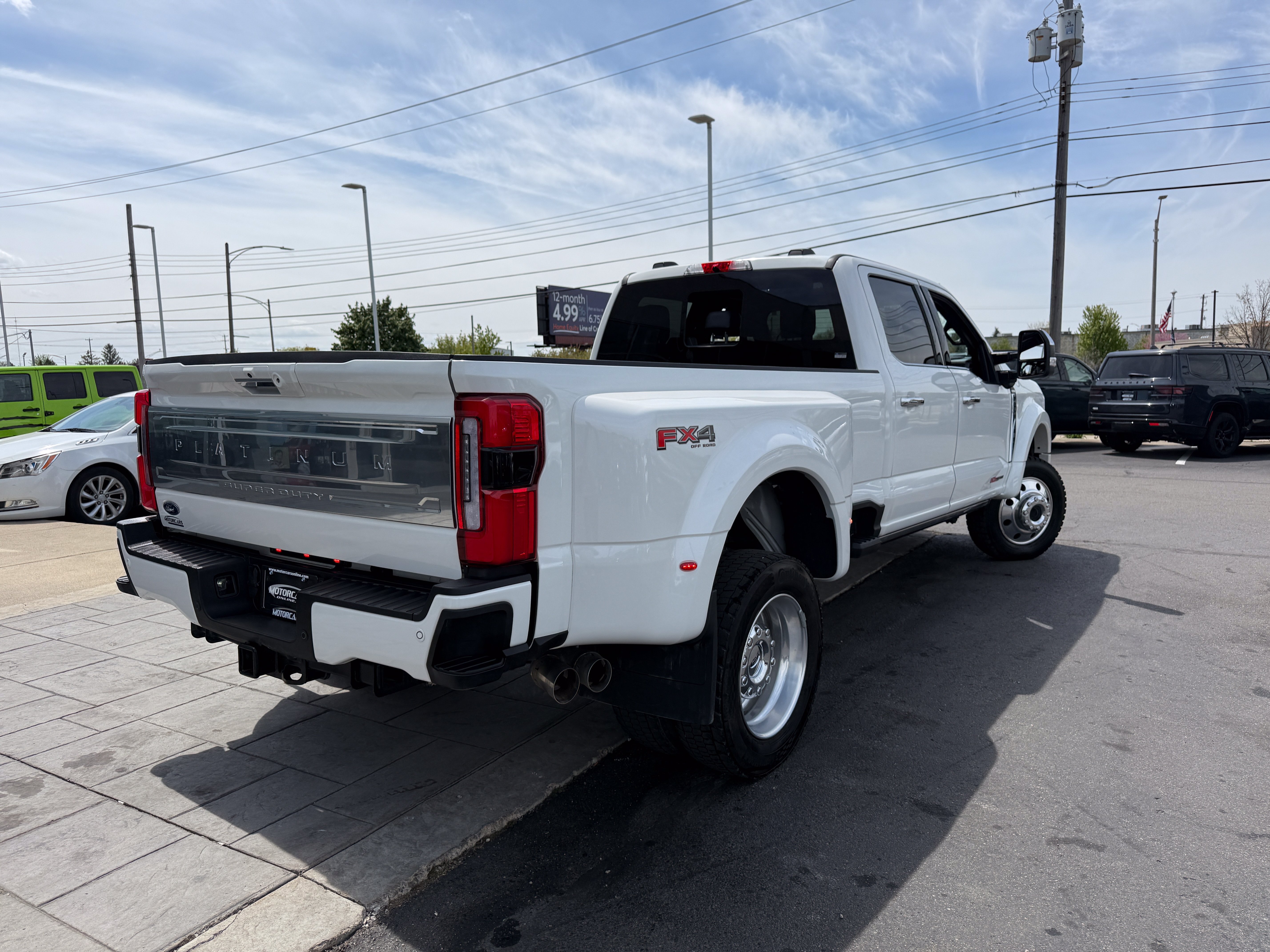 Used 2024 Ford F450 Platinum w/ FX4 Off-Road Package AWD/4WD image 6