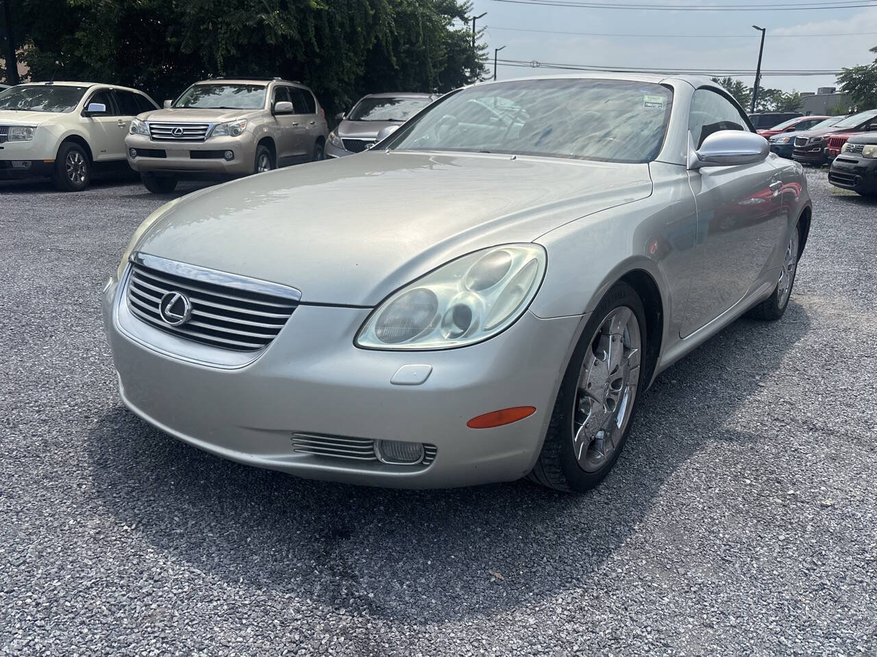 Used 2002 Lexus SC 430 Convertible RWD image 2