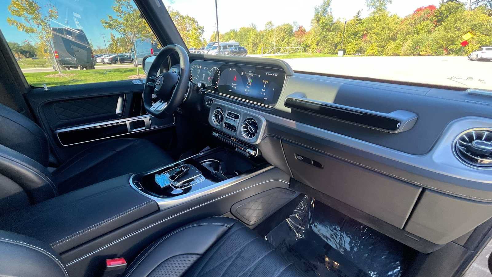Certified 2025 Mercedes-Benz G 63 AMG 4MATIC image 12
