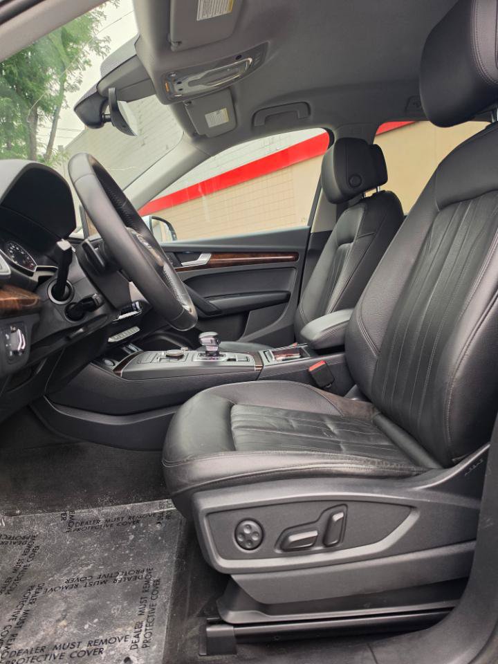 Used 2018 Audi Q5 2.0T Premium AWD/4WD image 9