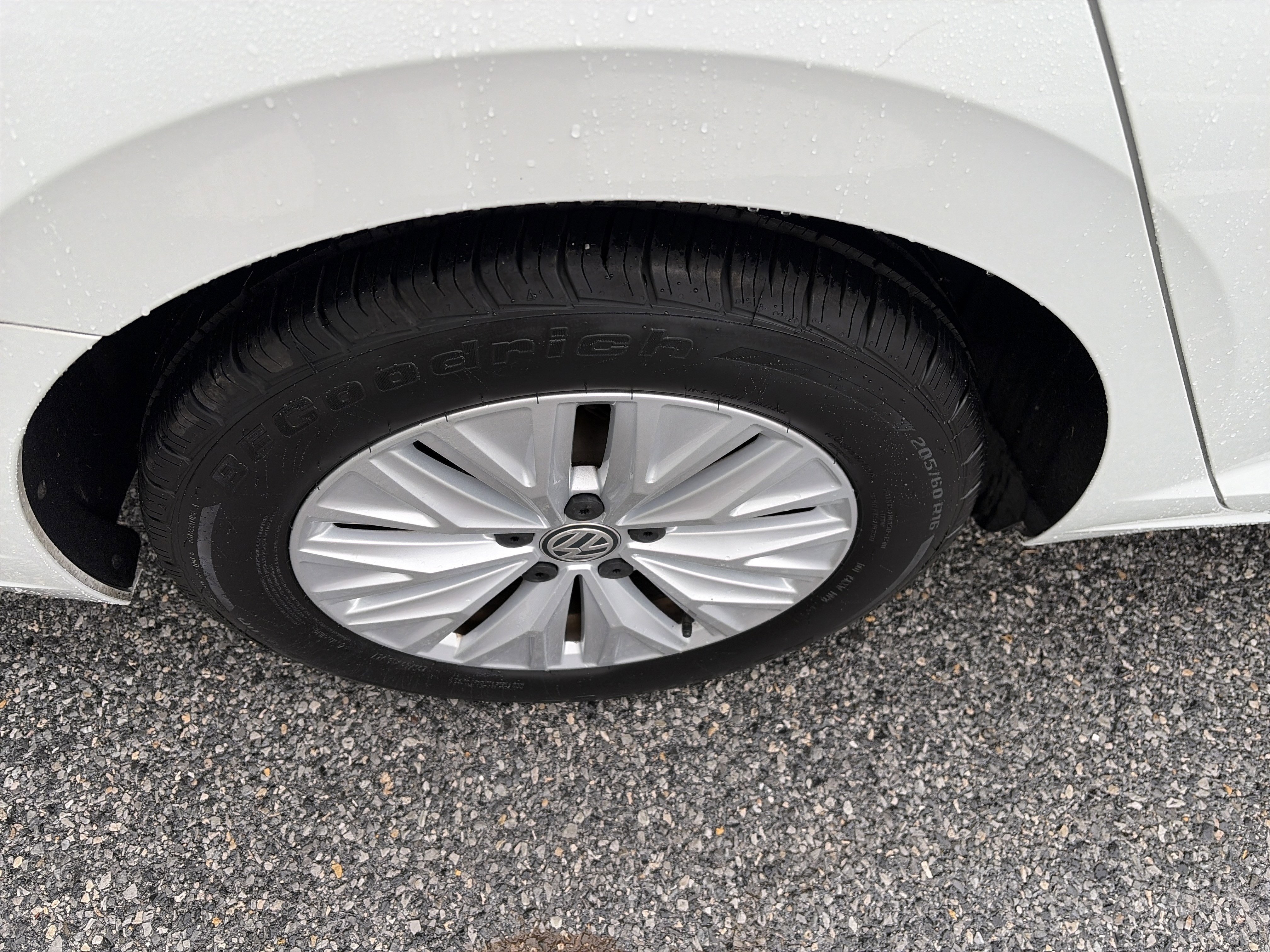 Used 2019 Volkswagen Jetta S w/ Driver Assistance Package image 15