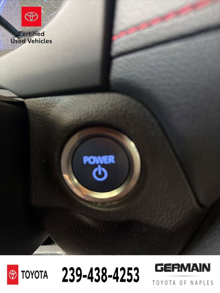 Used 2021 Toyota RAV4 SE w/ Weather & Moonroof Package AWD/4WD image 15