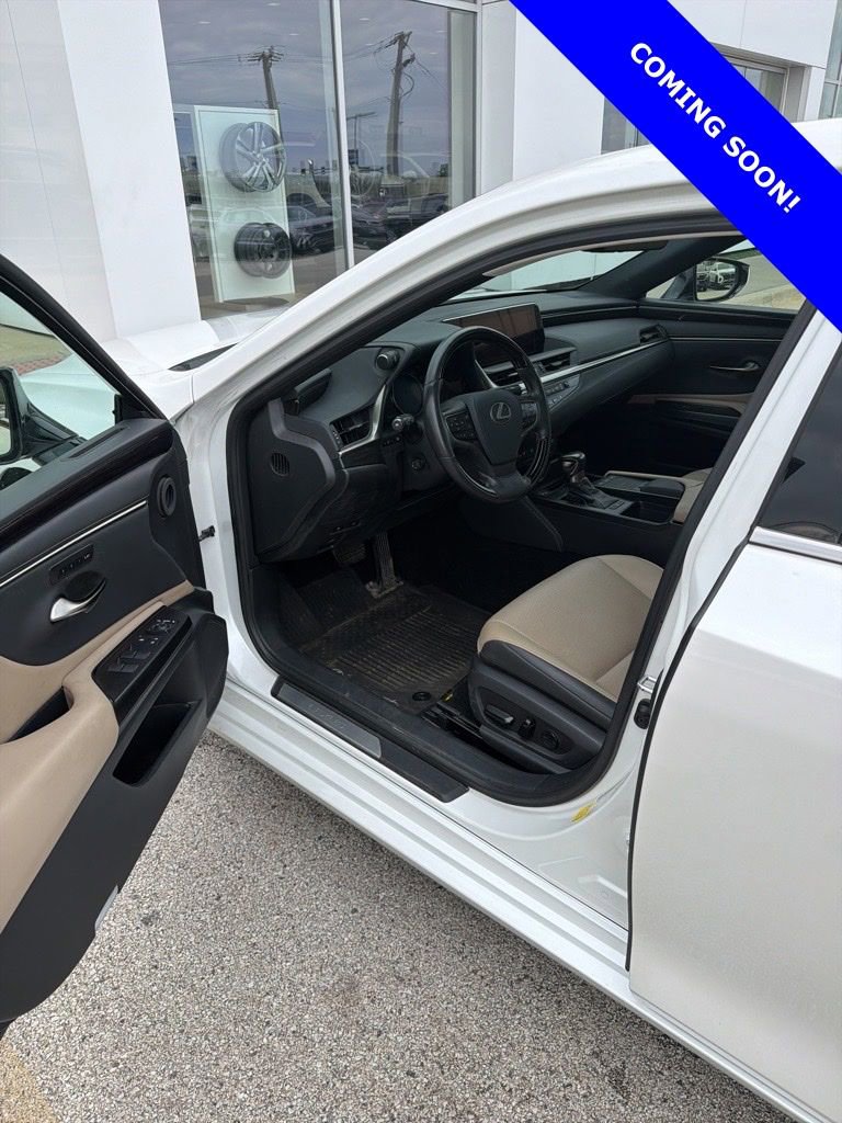 Used 2020 Lexus ES 350 w/ Premium Package image 6