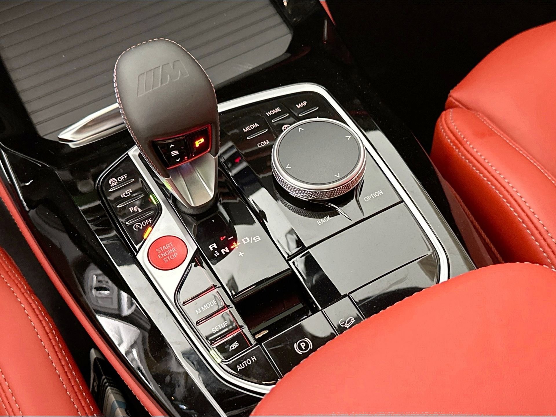 Used 2025 BMW X4 M Base w/ Competition Package image 9