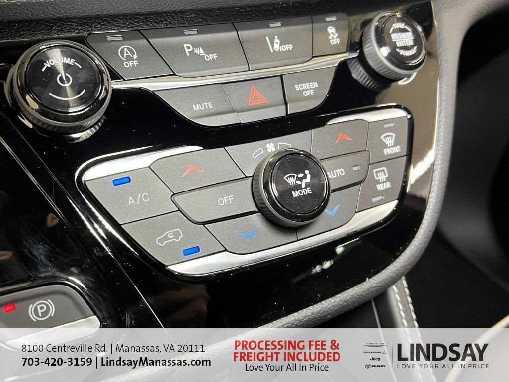 New 2026 Chrysler Pacifica Limited w/ S Appearance Package FWD image 45