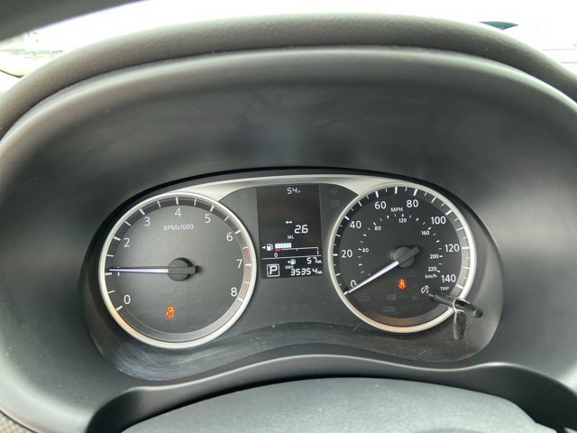 Used 2022 Nissan Kicks S image 21