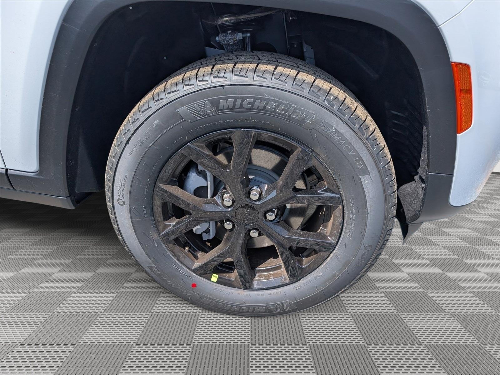 New 2026 Jeep Grand Cherokee Altitude AWD/4WD image 5