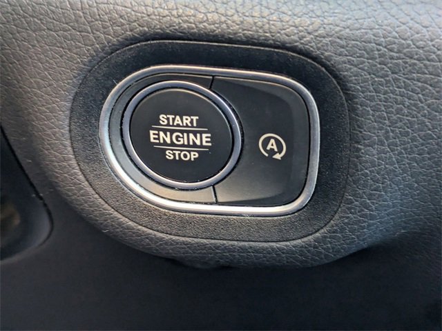 Used 2022 Mercedes-Benz GLS 450 4MATIC image 27