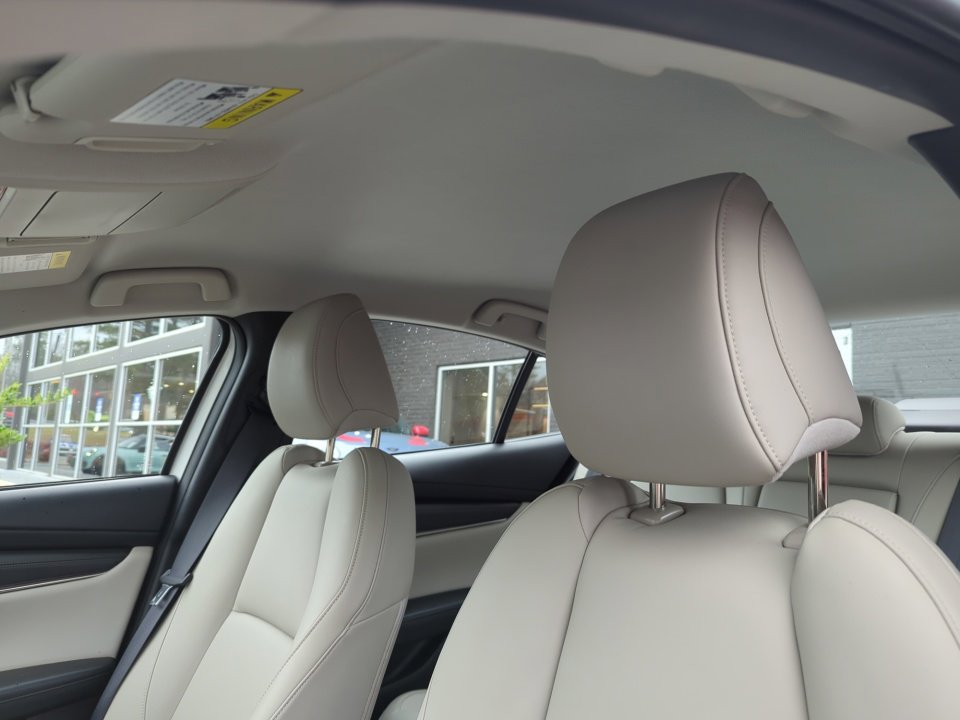 Used 2019 MAZDA MAZDA3 Sedan w/ Select Package image 21