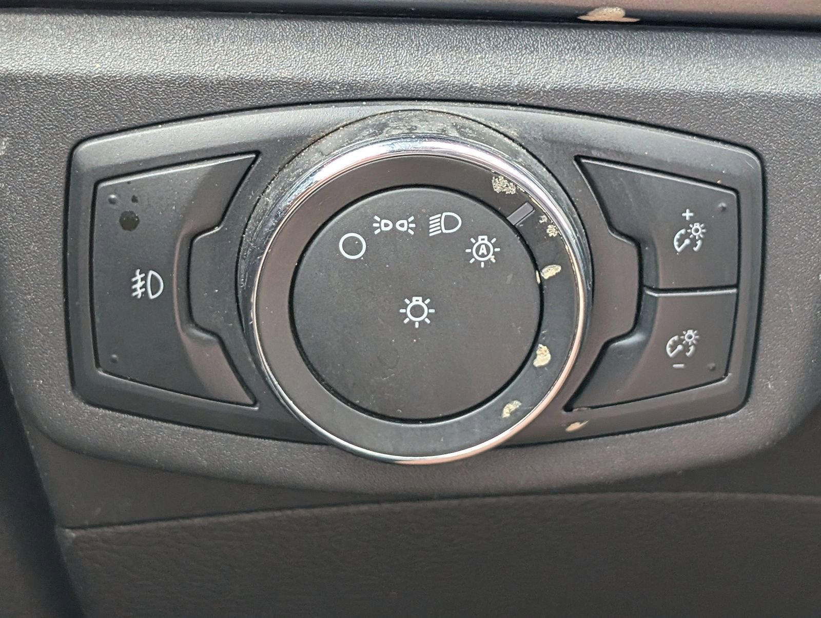 Used 2013 Ford Fusion SE FWD image 20