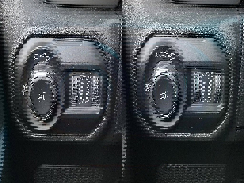 Used 2022 Jeep Wrangler Unlimited Sport image 12