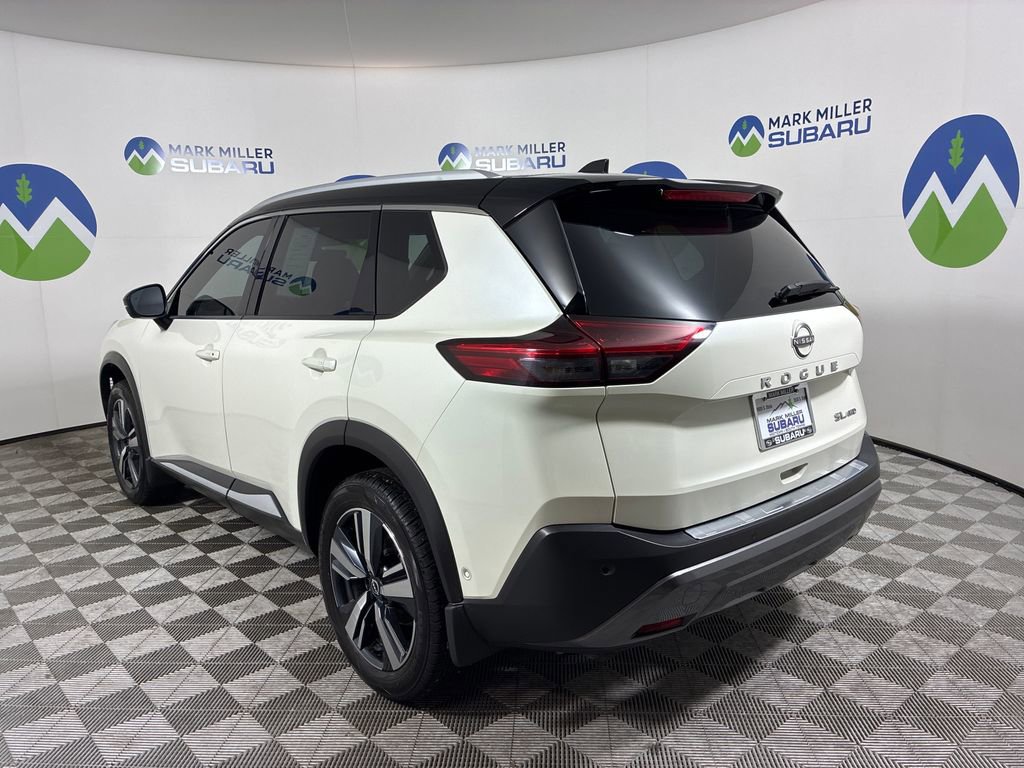 Used 2023 Nissan Rogue SL w/ SL Premium Package image 8