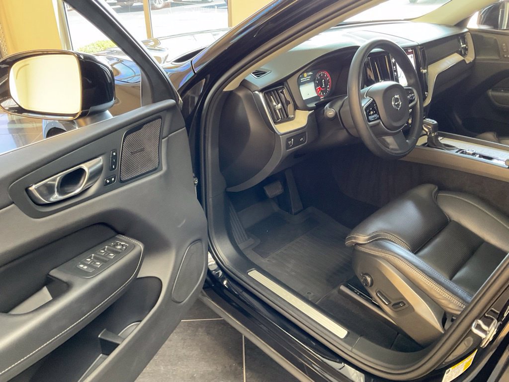 Used 2021 Volvo XC60 T6 Inscription w/ Advanced Package AWD/4WD image 9