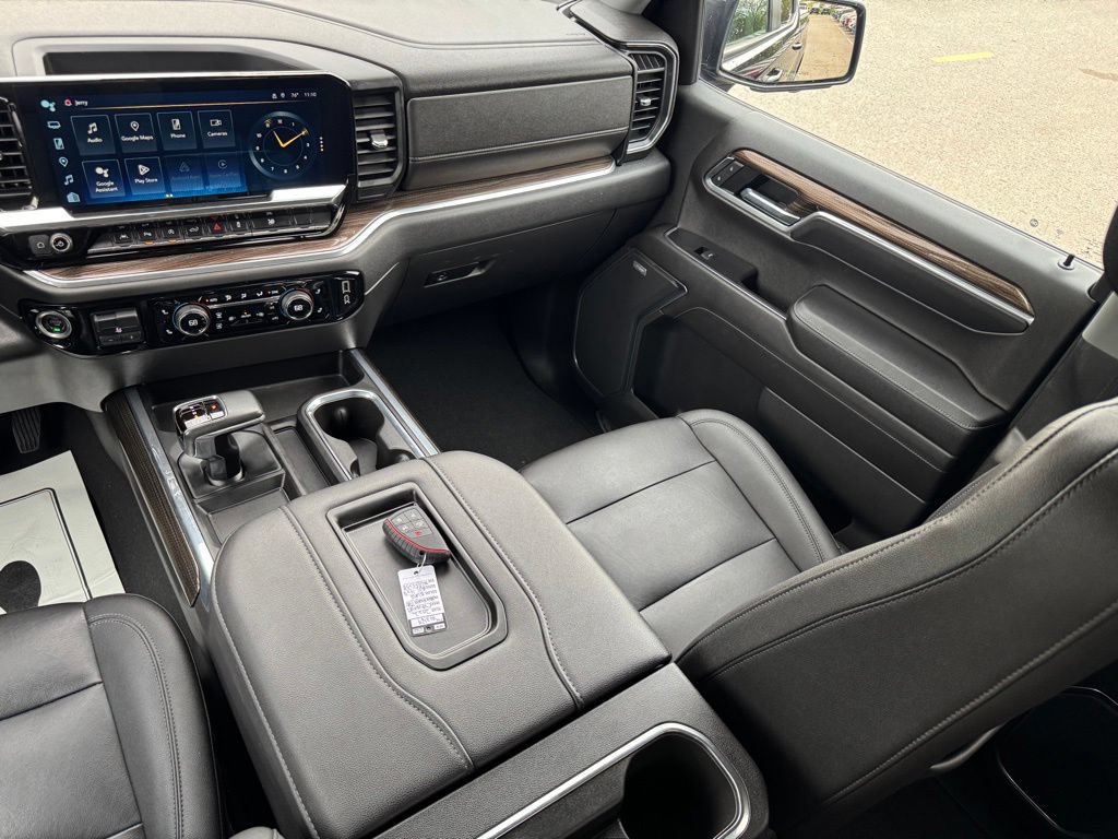 Used 2022 Chevrolet Silverado 1500 RST w/ Convenience Package II AWD/4WD image 28