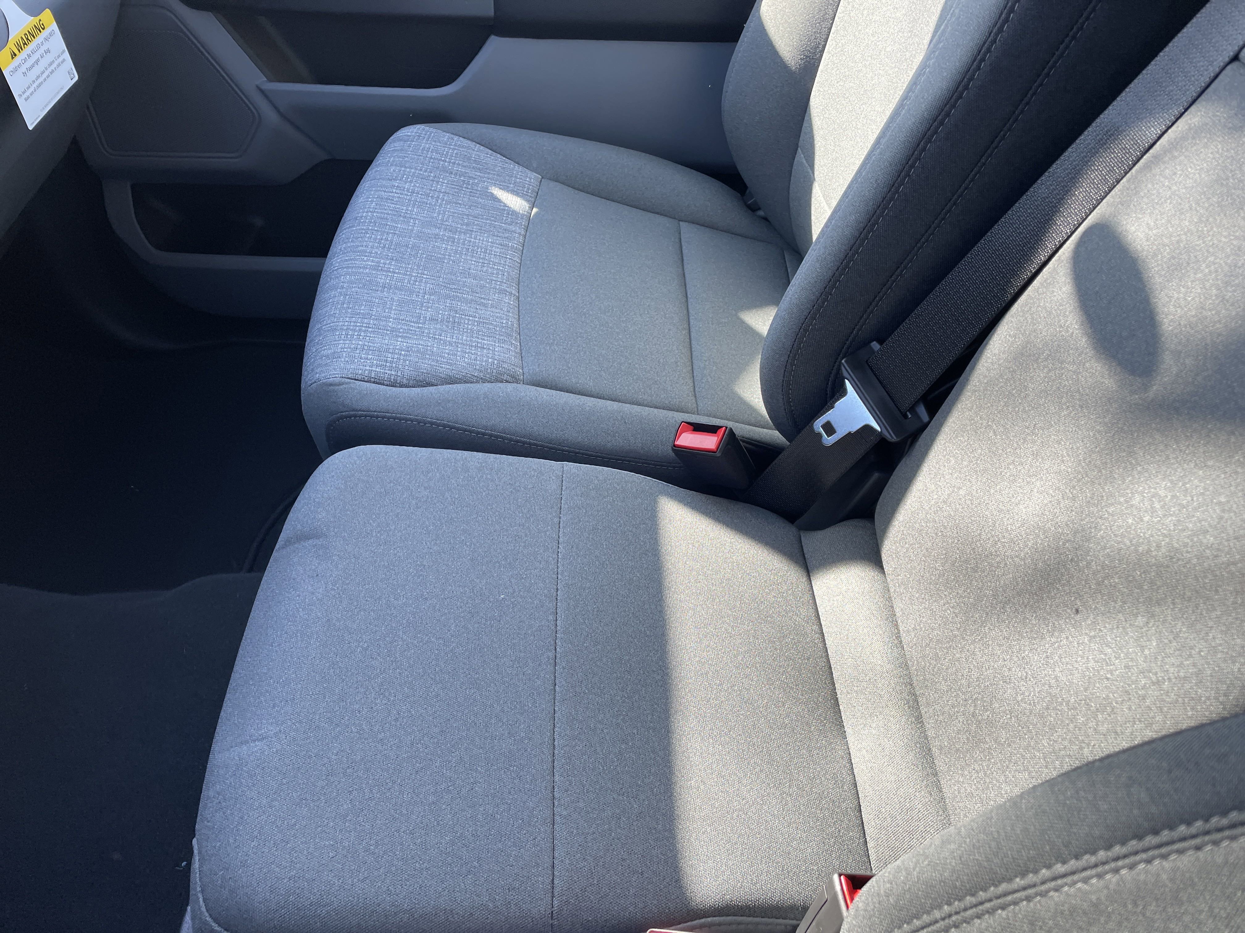 New 2025 Ford F250 XLT image 32