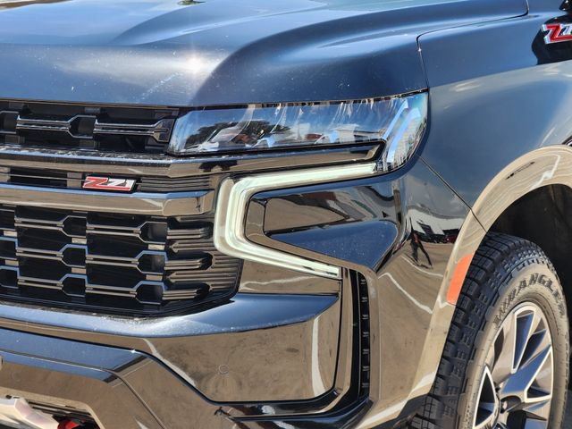 Used 2024 Chevrolet Tahoe Z71 w/ Luxury Package AWD/4WD image 16